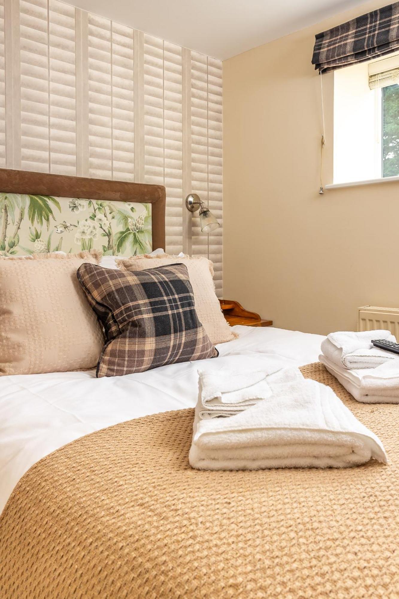 The Olde Coach House Inn Ashby Saint Ledgers Extérieur photo