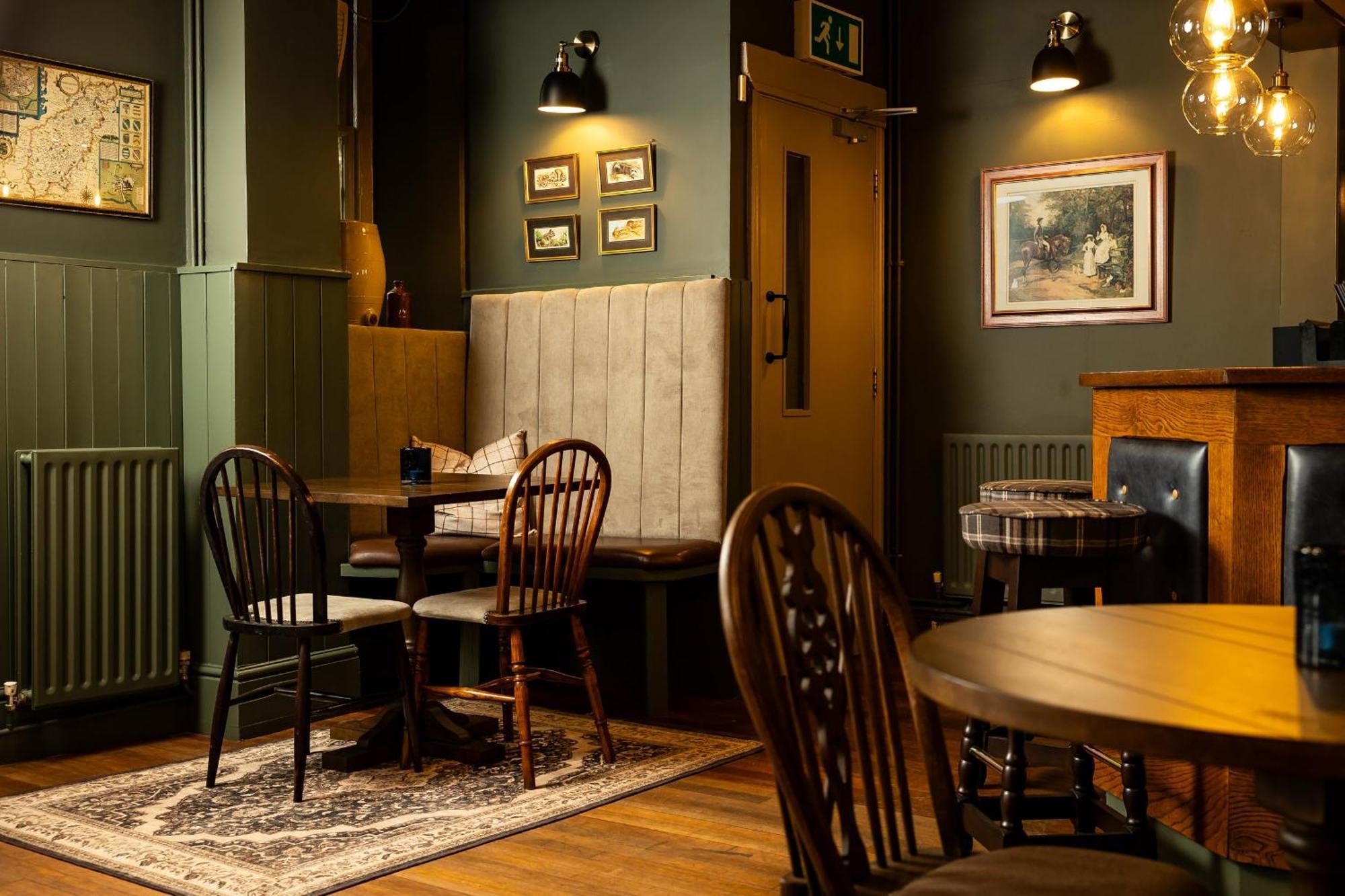 The Olde Coach House Inn Ashby Saint Ledgers Extérieur photo