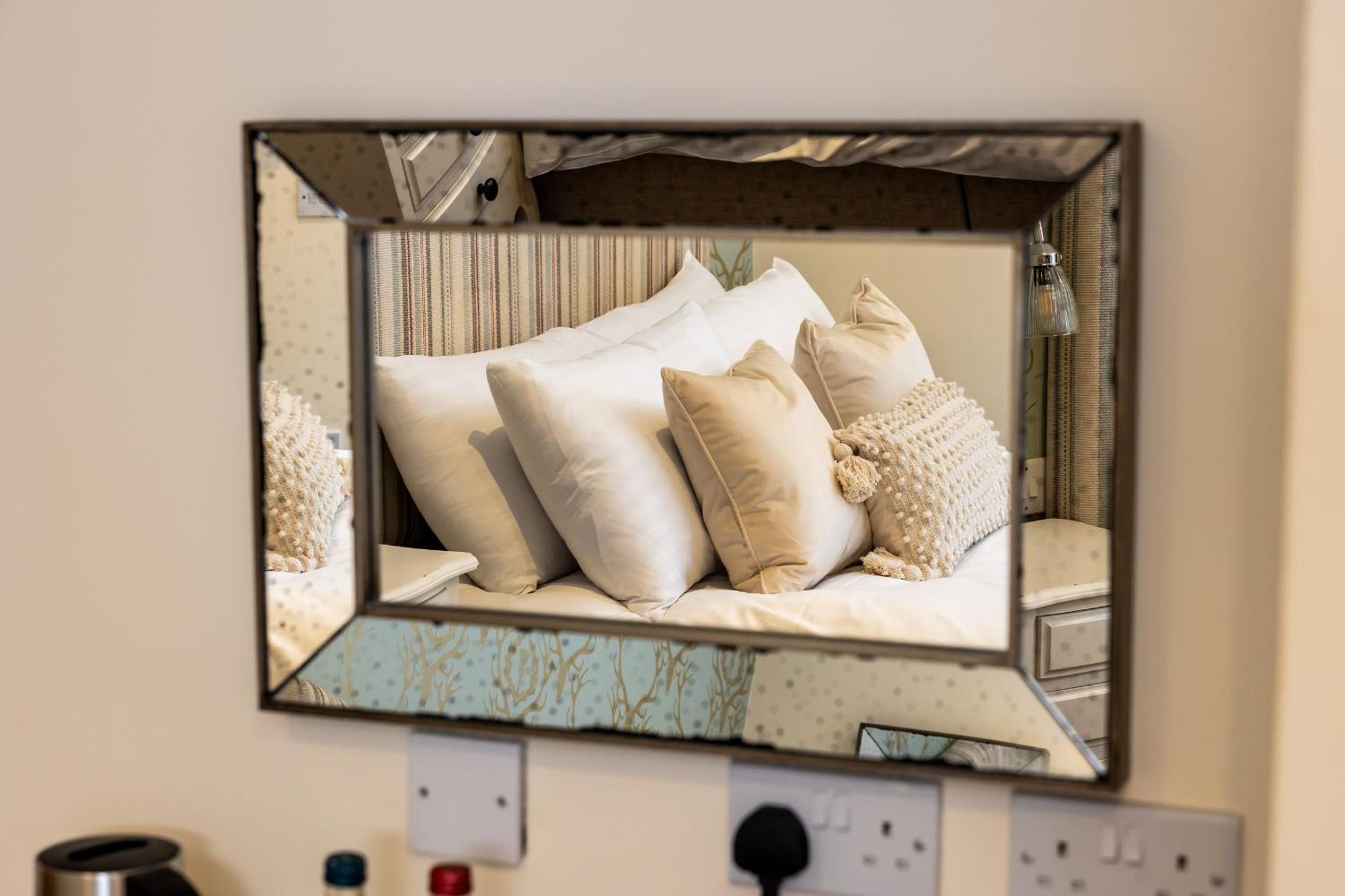 The Olde Coach House Inn Ashby Saint Ledgers Extérieur photo