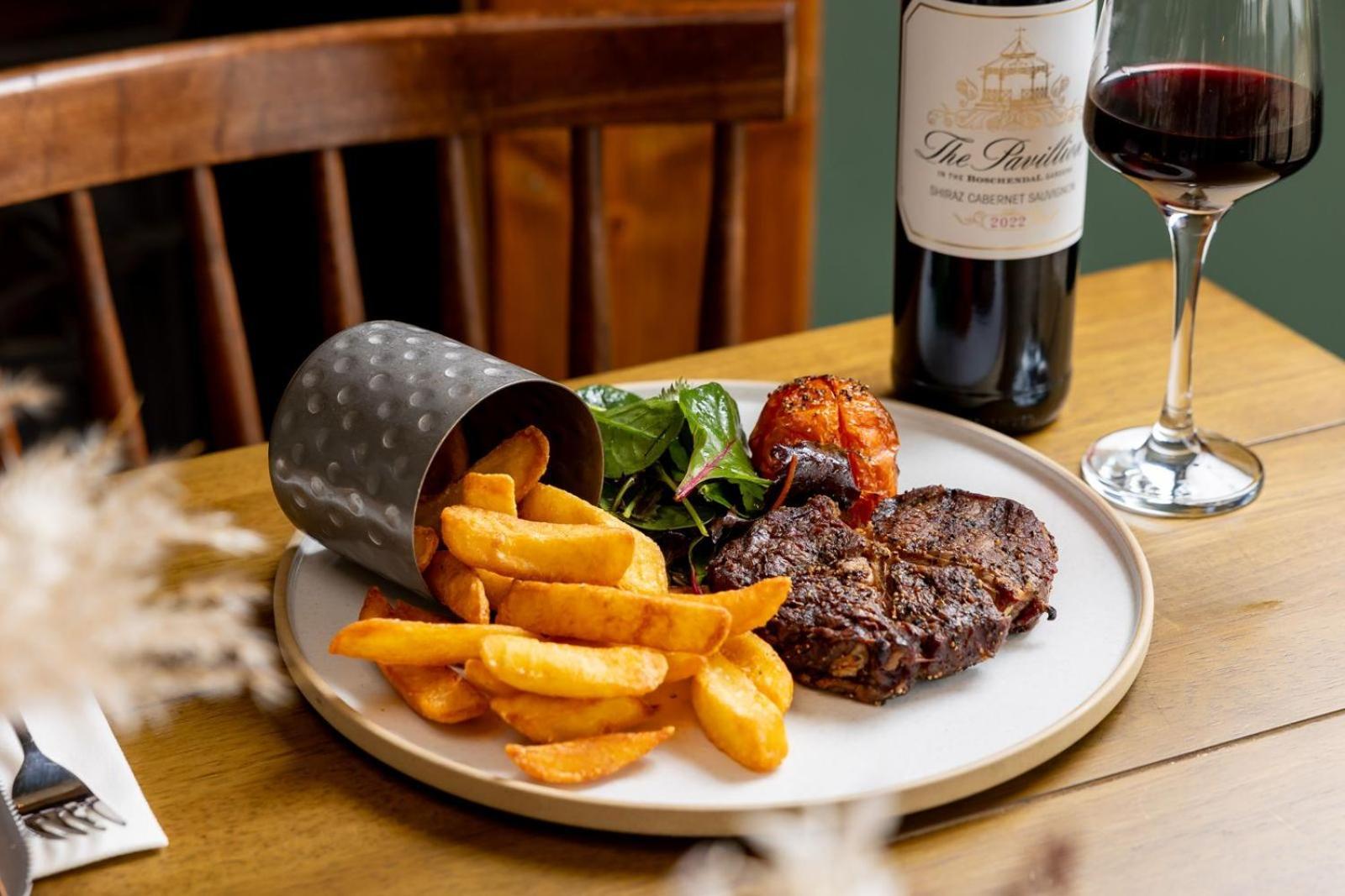 The Olde Coach House Inn Ashby Saint Ledgers Extérieur photo