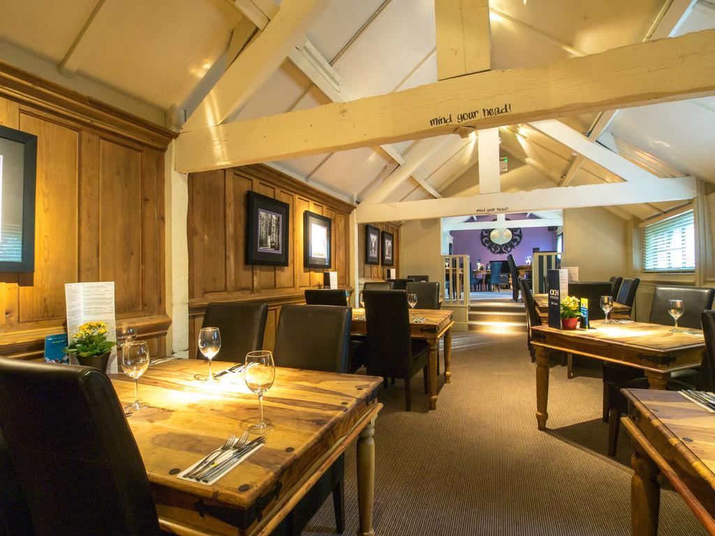The Olde Coach House Inn Ashby Saint Ledgers Extérieur photo