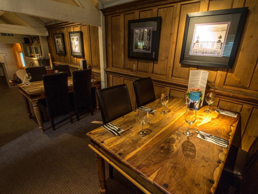 The Olde Coach House Inn Ashby Saint Ledgers Extérieur photo